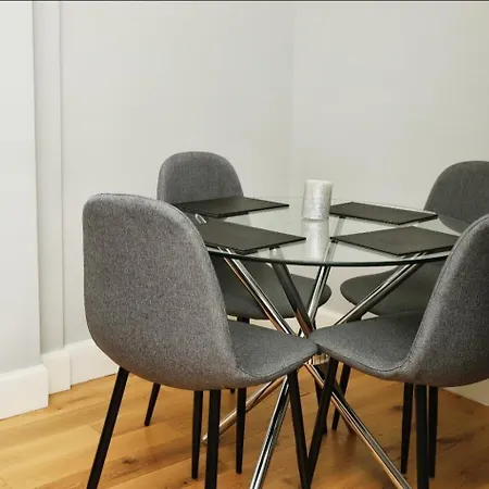 Modern Centre Apartament *