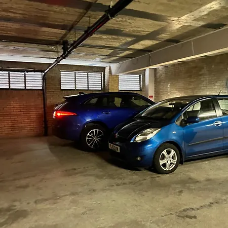 2 Bedroom At Secc Hydro Free Parking *