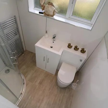 Signature - Gordon House *