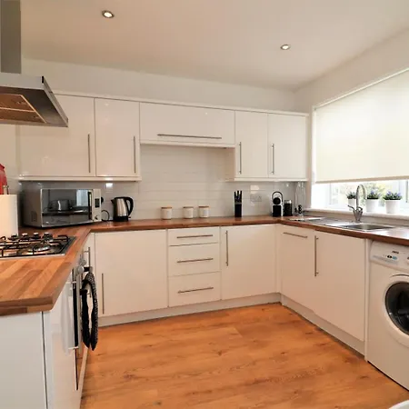 Signature - Gordon House *