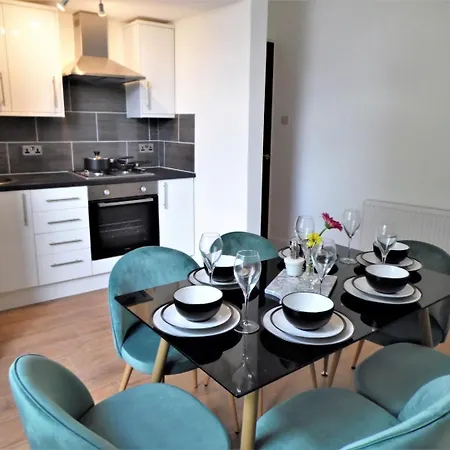 Signature - Langlands House * Glasgow