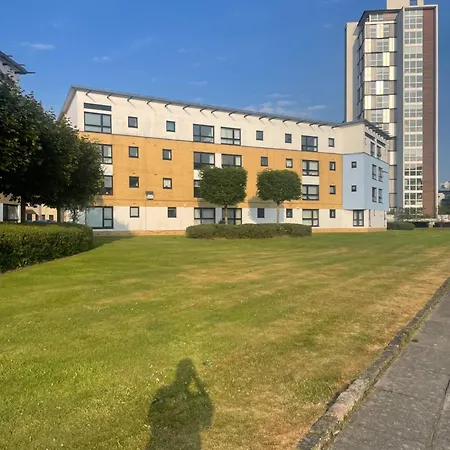 Secc Hydro River View Apartment