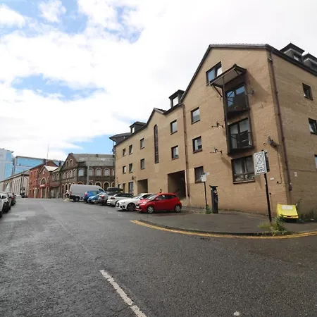 2 Bedroom At Secc Hydro Free Parking *