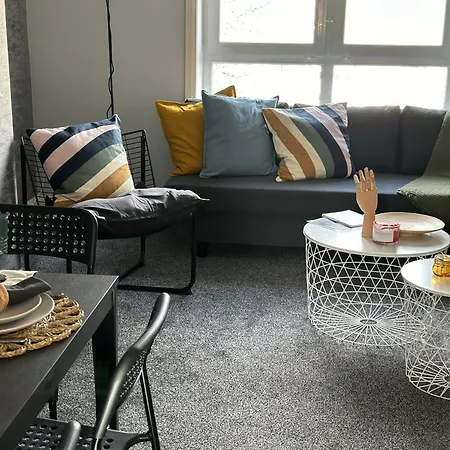 Modern Style , Separate Entrance *