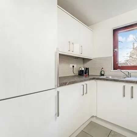 The Merchants Gem - 2bed & Free Parking Glasgow