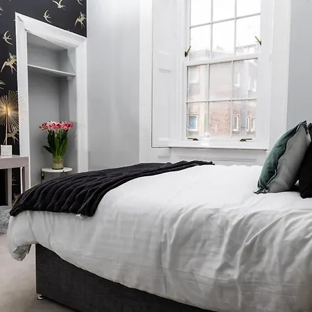 Apartamento Beautiful 4 Bed Flat In Perfect Location Glasgow