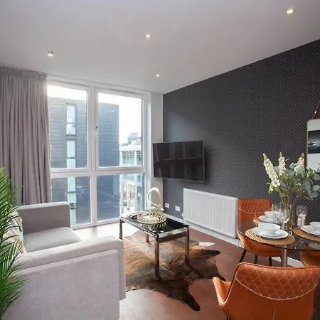 1 Bedroom In Very Location Glasgow