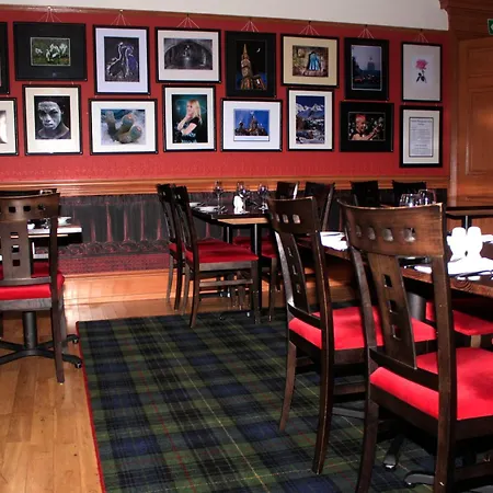 Hotel Ashtree House Hotel, Glasgow Airport &