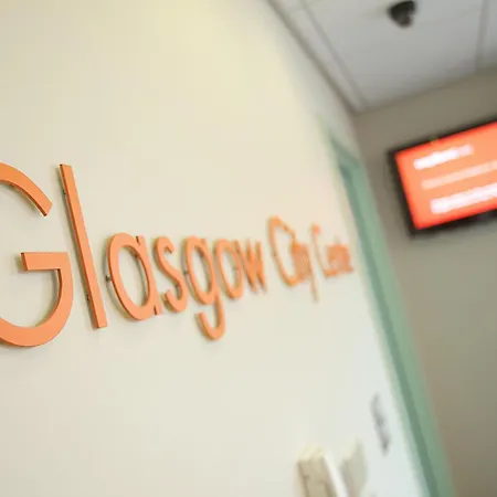 Easyhotel