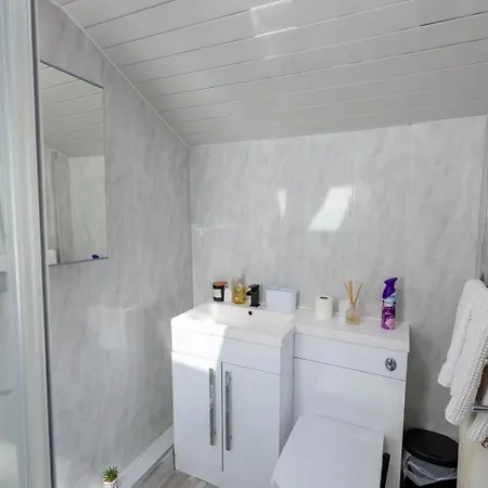 Сasa de vacaciones Spacious 3 Bedroom In - Free Parking Glasgow