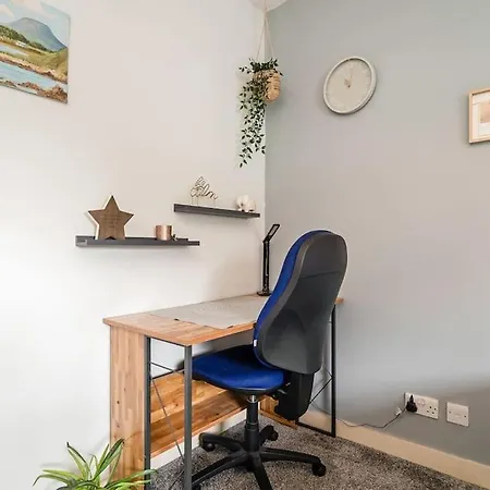 Διαμέρισμα Luxury Huge Modern Open Plan 2bedroom Flat - Free Private Parking & Balcony Located At The Ovo Hydro And Sec Centre Γλασκώβη