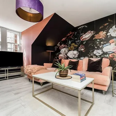 The Rose- Stylish Penthouse 2 Bed Centre With Free Parking & Lift * 글라스고