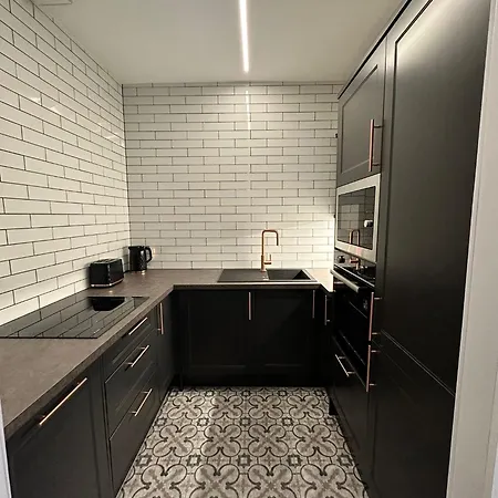 아파트 West End Tenement 글라스고