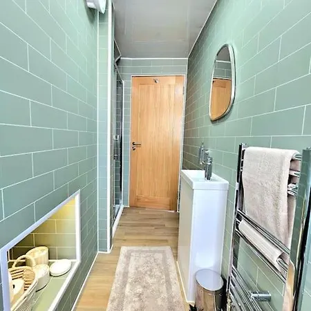 Newly Renovated Gem - Free Parking & Modern Comfort *