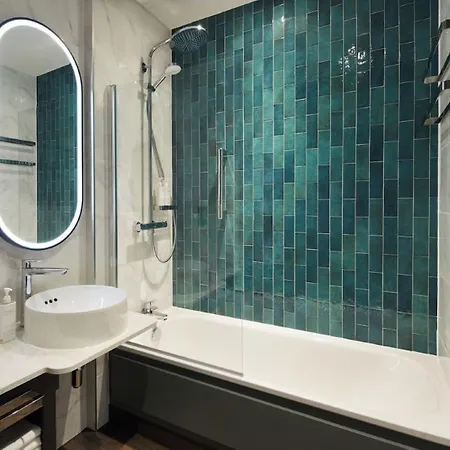 Leonardo Royal 酒店