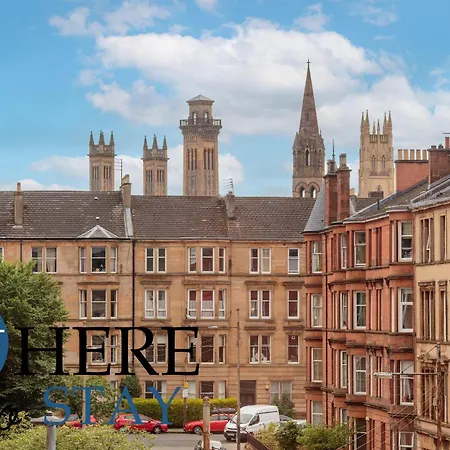 Bright 1 Bedroom Apartment-private Parking Apartament