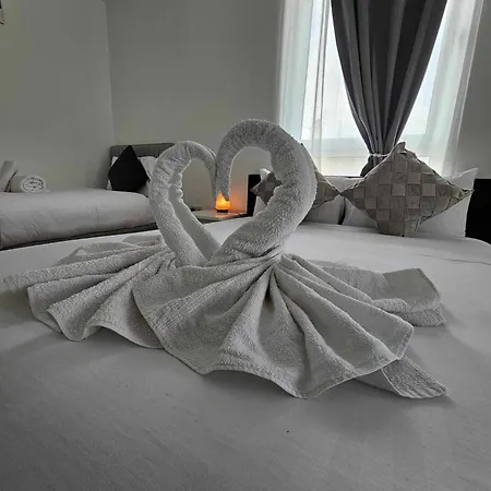 Сasa de vacaciones Lovely House With Private Parking! Glasgow!