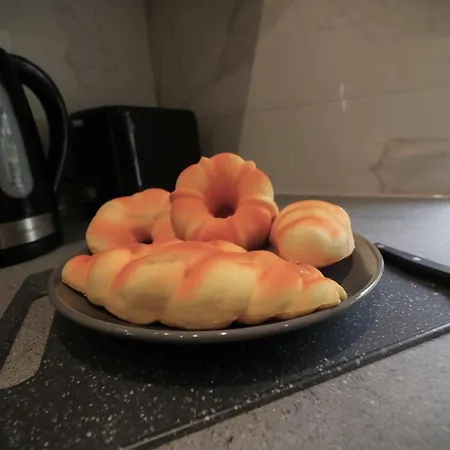 Signature - Huntley House *