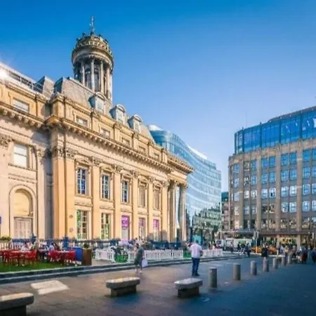 Spacious Modern Apartman Glasgow
