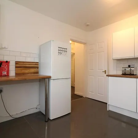 Signature - Glen Lee House Apartment Glasgow