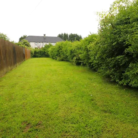 Signature - Glen Lee House