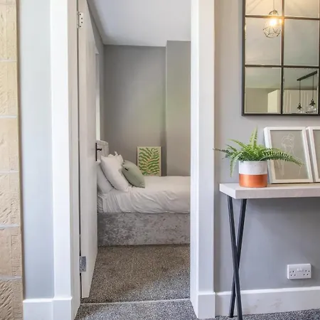 Private Garden West End With Parking - Pass The Keys Апартаменты Глазго