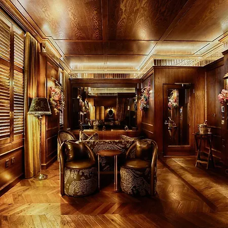 Hotel House Of Gods Glasgow