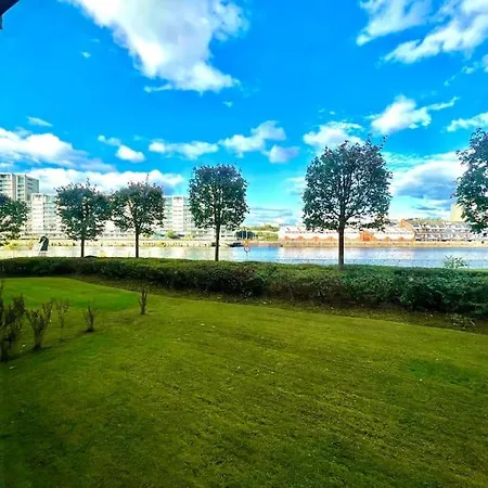 Cosy Riverside Secc Hydro *