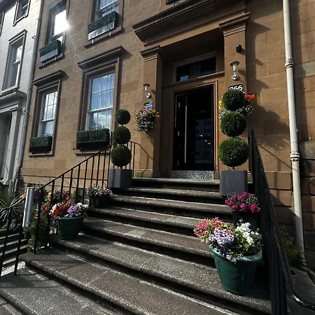 Amani - Centre Apartahotel Glasgow