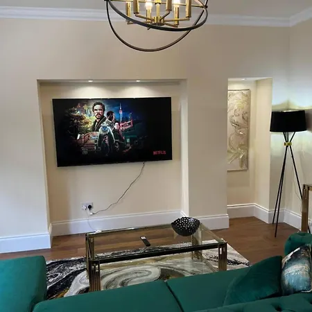 度假居 Paradise - Spacious 3- Bed House *