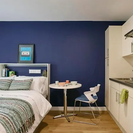 Appartement For Students Only - Foundry Courtyard In