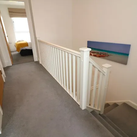 Signature - Oatlands House