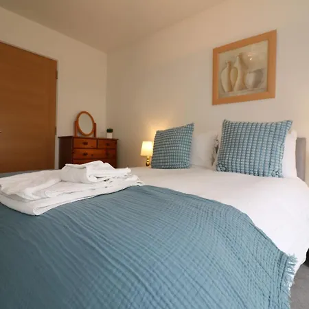 Signature - Oatlands House Apartmán *