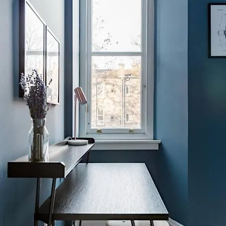 Incredible Contemporary Flat In Heart Of West End Lejlighed Glasgow