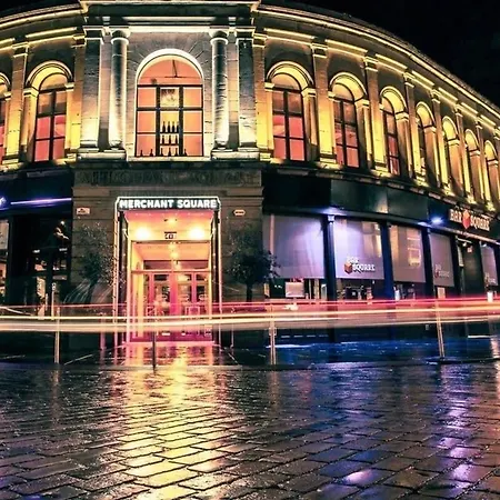 City Centre W Parking & Hyperoptic Wifi * Glasgow