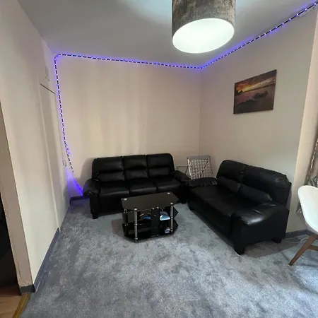 Theglasgow Apartament Apartment