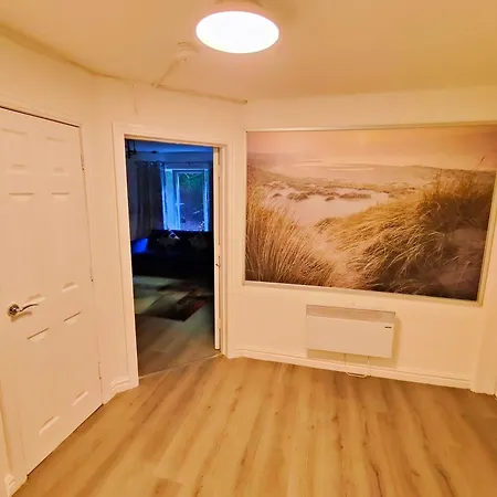 La Casita, Quarry - 2 Bedroom Entire With Free Parking グラスゴー