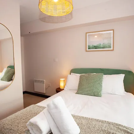 Casa de Férias Beautiful Penthouse In Centre Location Glasgow