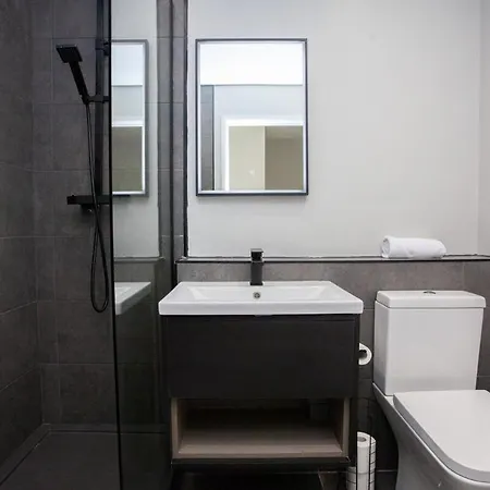 Stylish And Modern 2 Bed House Ferienhaus Glasgow