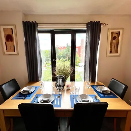 Cityview Retreat - 2-bed - Free Parking Lägenhet Glasgow