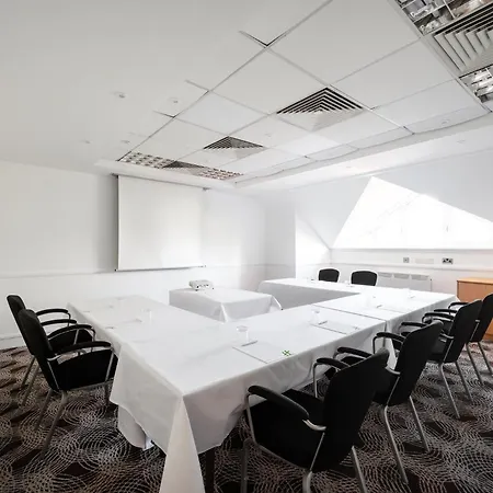 Glasgow - By Ihg 4* East Kilbride