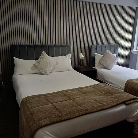 Kings Park Hotel Glasgow