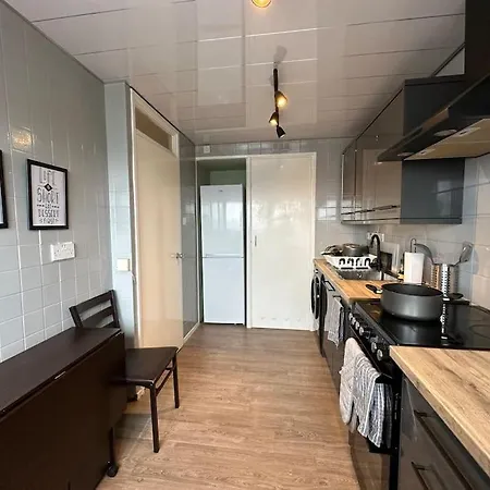 Floor Of The Building, Spectacular Views! * غلاسغو