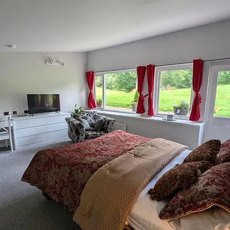 Glassford House Country house *