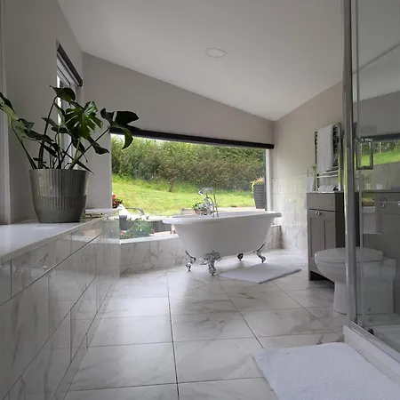 Glassford House Country house *