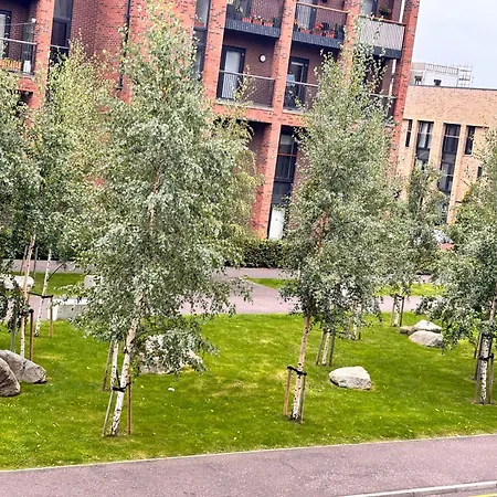 Radiant Homes 2 Bedrooms 2 Bathrooms Free Parking Glasgow