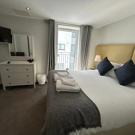 Tolbooth By Principal Apartment *