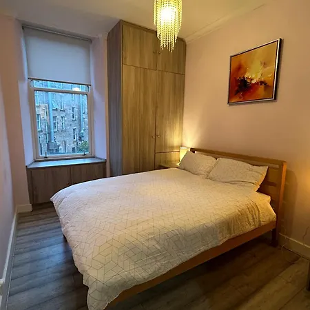 Appartement 2b Near Sec, Ovo Hydro & Centre