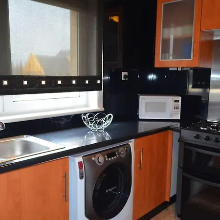 3 Bedroom - Free Parking & Wifi 350mbps * Γλασκώβη