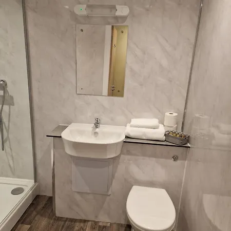 Otel Britannia